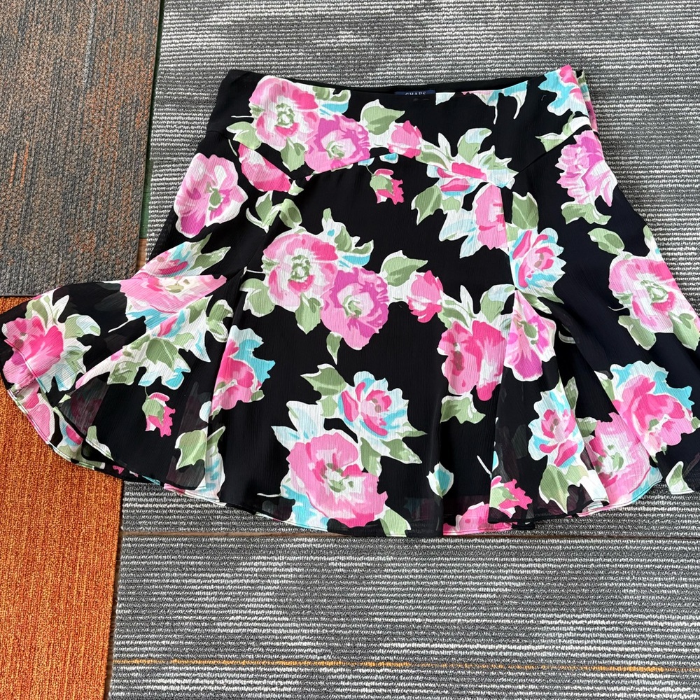 Plus Size Chaps Flowy Black A-Line Skirt with Pink Floral Print Size 16P
